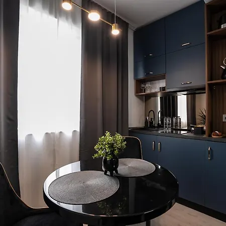 The Black Pearl By Blvd 62b2 - Premium At Ivory Apartment