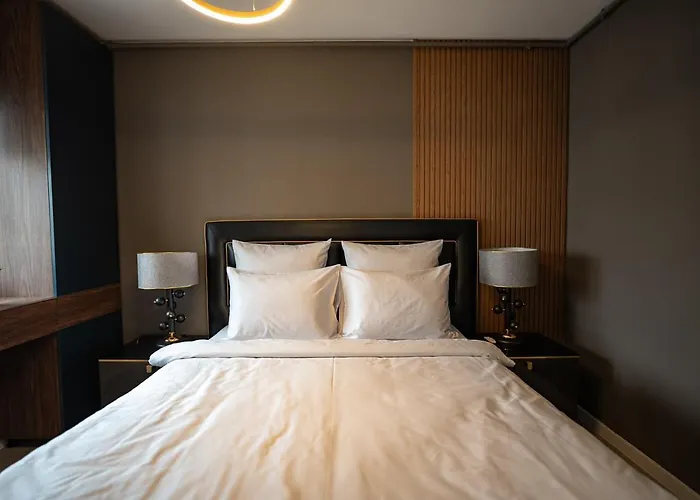 The Black Pearl By Blvd 62B2 - Free Parking * Bukarest