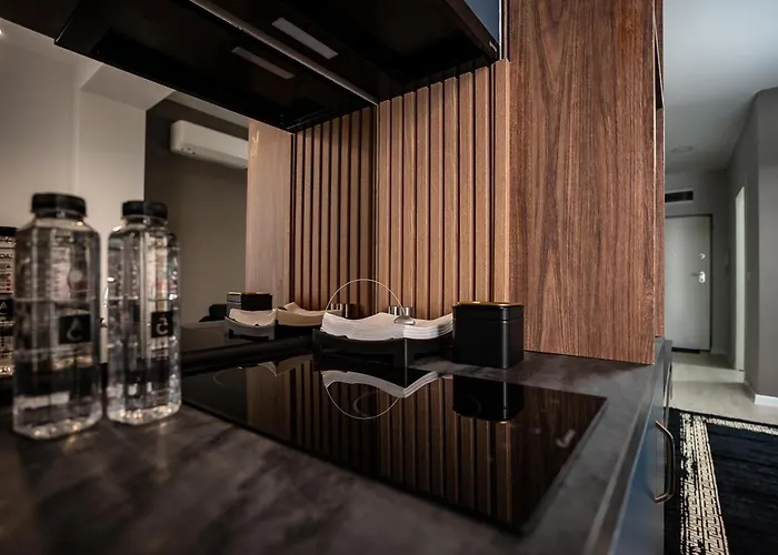 The Black Pearl By Blvd 62b2 - Premium At Ivory Apartamento Bucareste