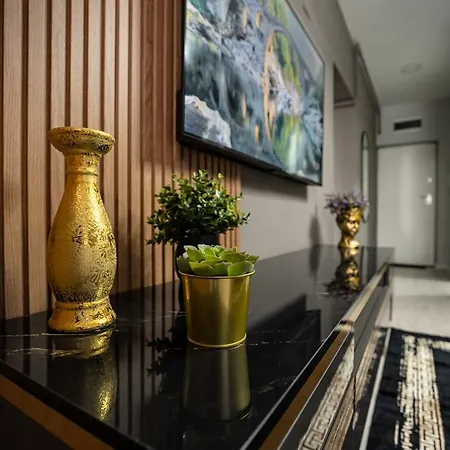 The Black Pearl By Blvd 62b2 - Premium At Ivory *